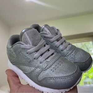 Reebok classic sneakers toddler size 6 silver glitter